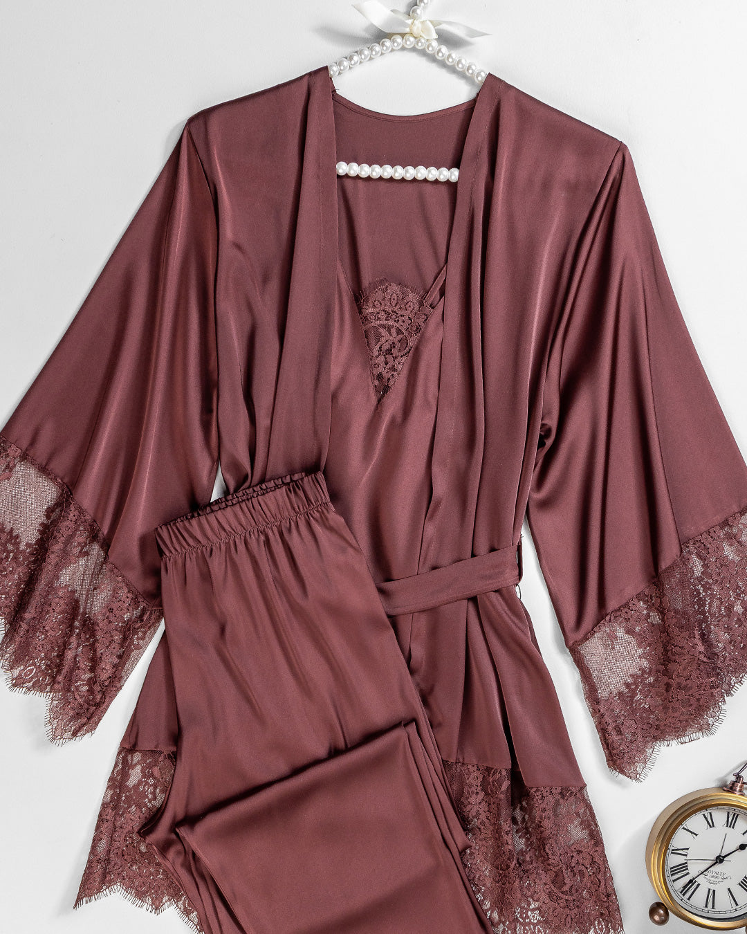 طقم بيجامة ساتان 3 قطع 3518-26